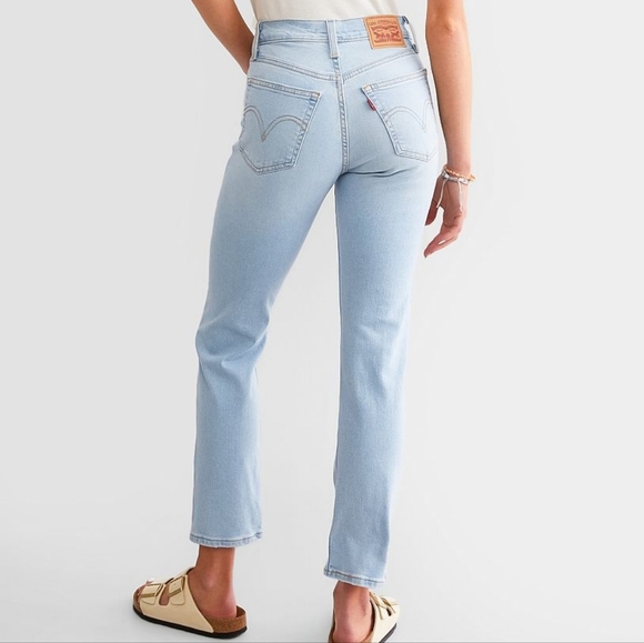 Levi's Wedgie Straight Struck By Lightning Sz 27 NWT - Picture 3 of 12